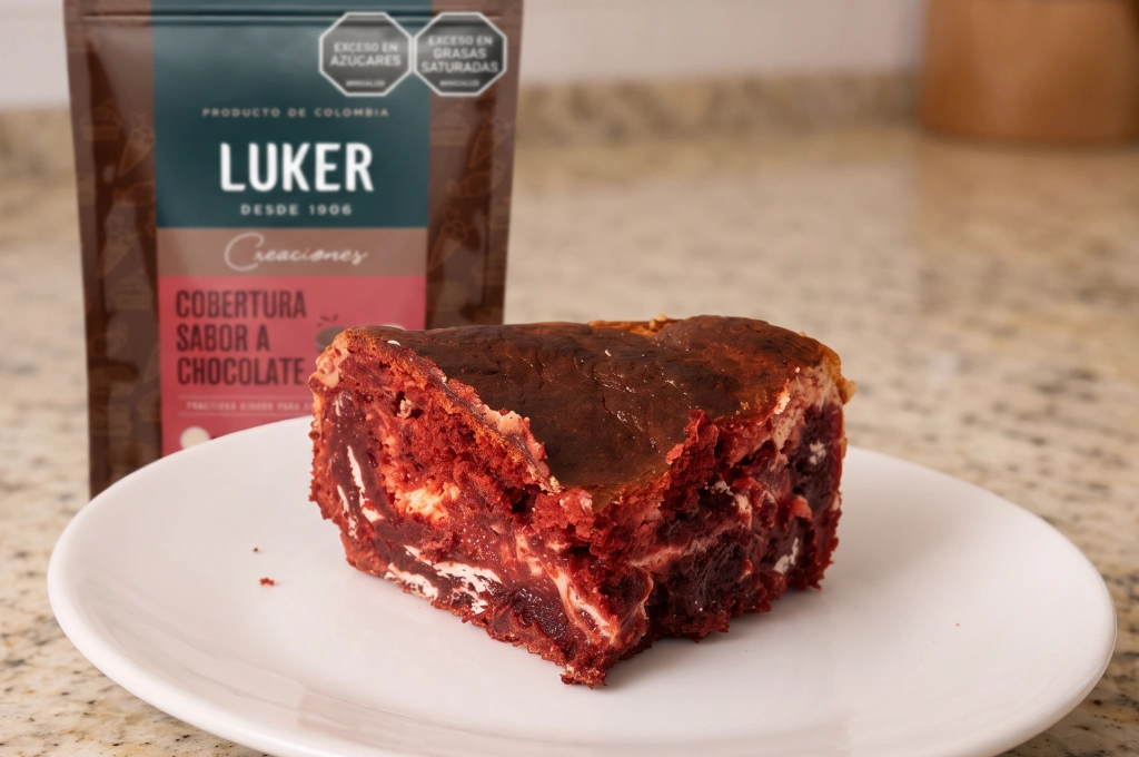 Brownie Red Velvet Cheesecake